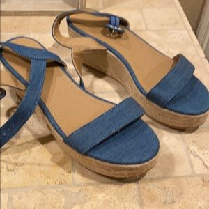 Loft Wedges - never worn no tags brand new